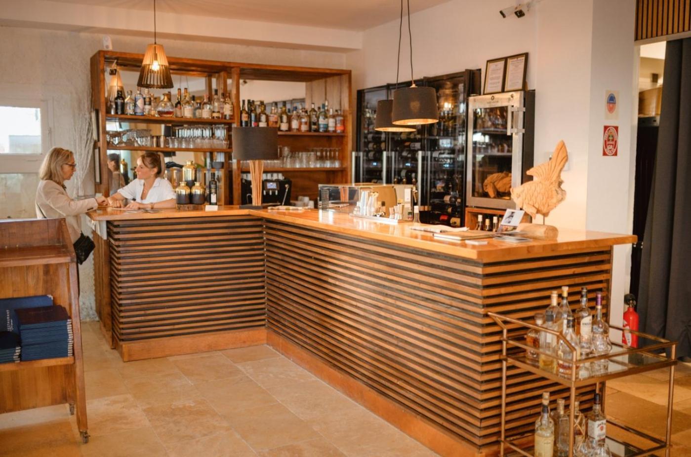 הייר Hotel De La Mer מראה חיצוני תמונה