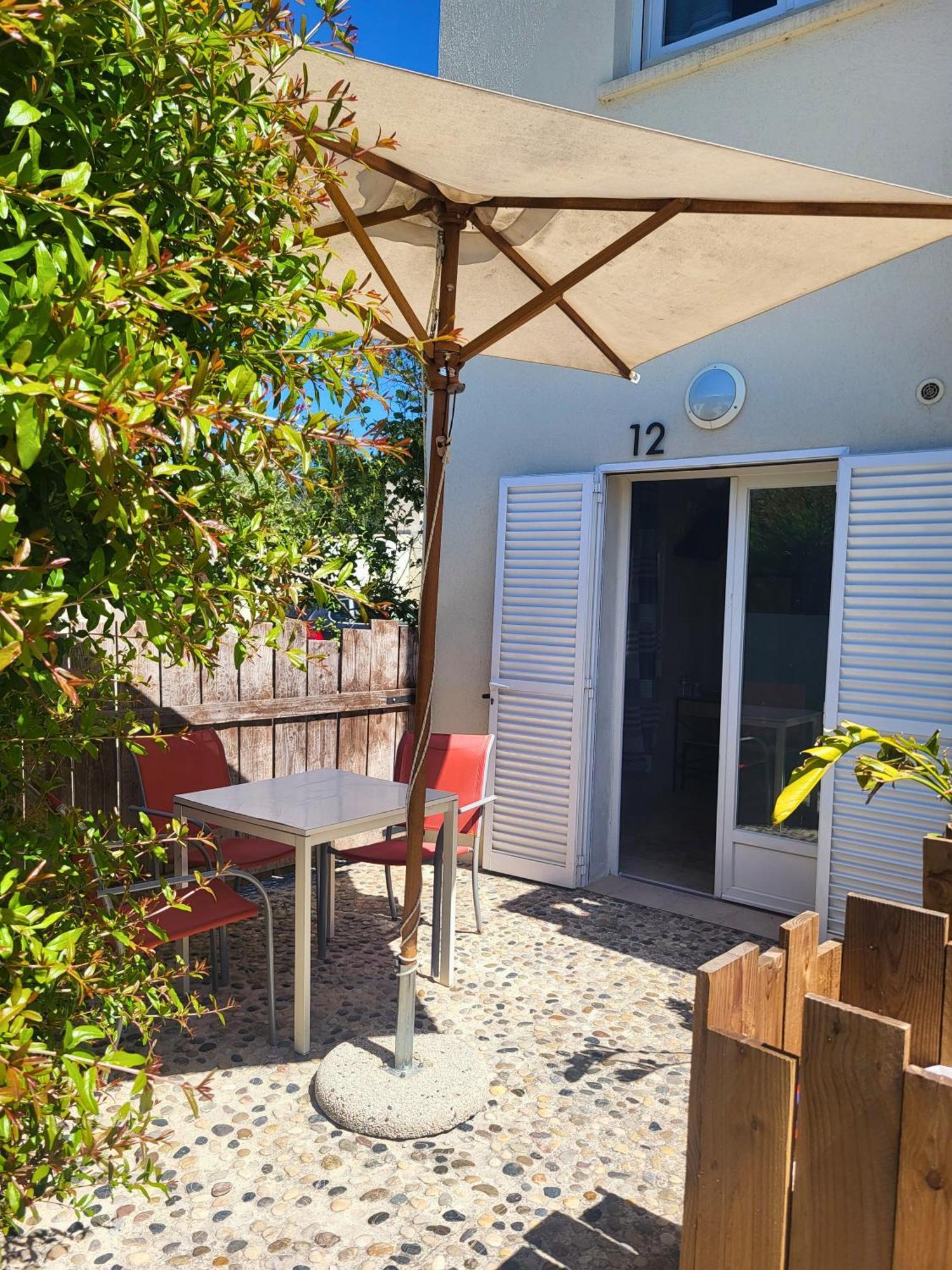 הייר Hotel De La Mer מראה חיצוני תמונה