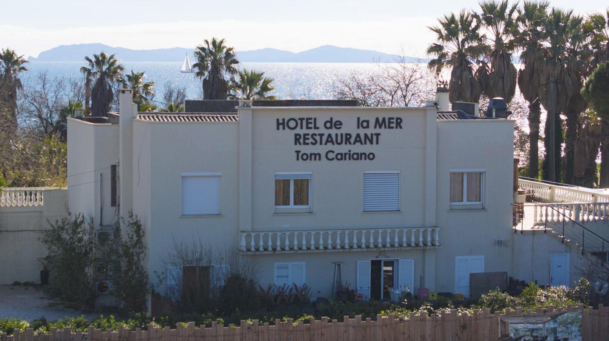 הייר Hotel De La Mer מראה חיצוני תמונה