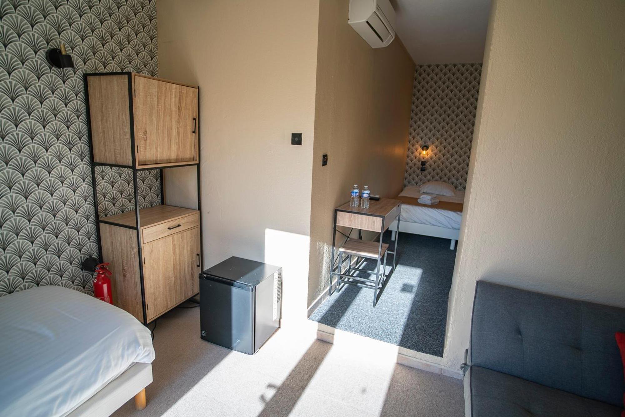 הייר Hotel De La Mer מראה חיצוני תמונה