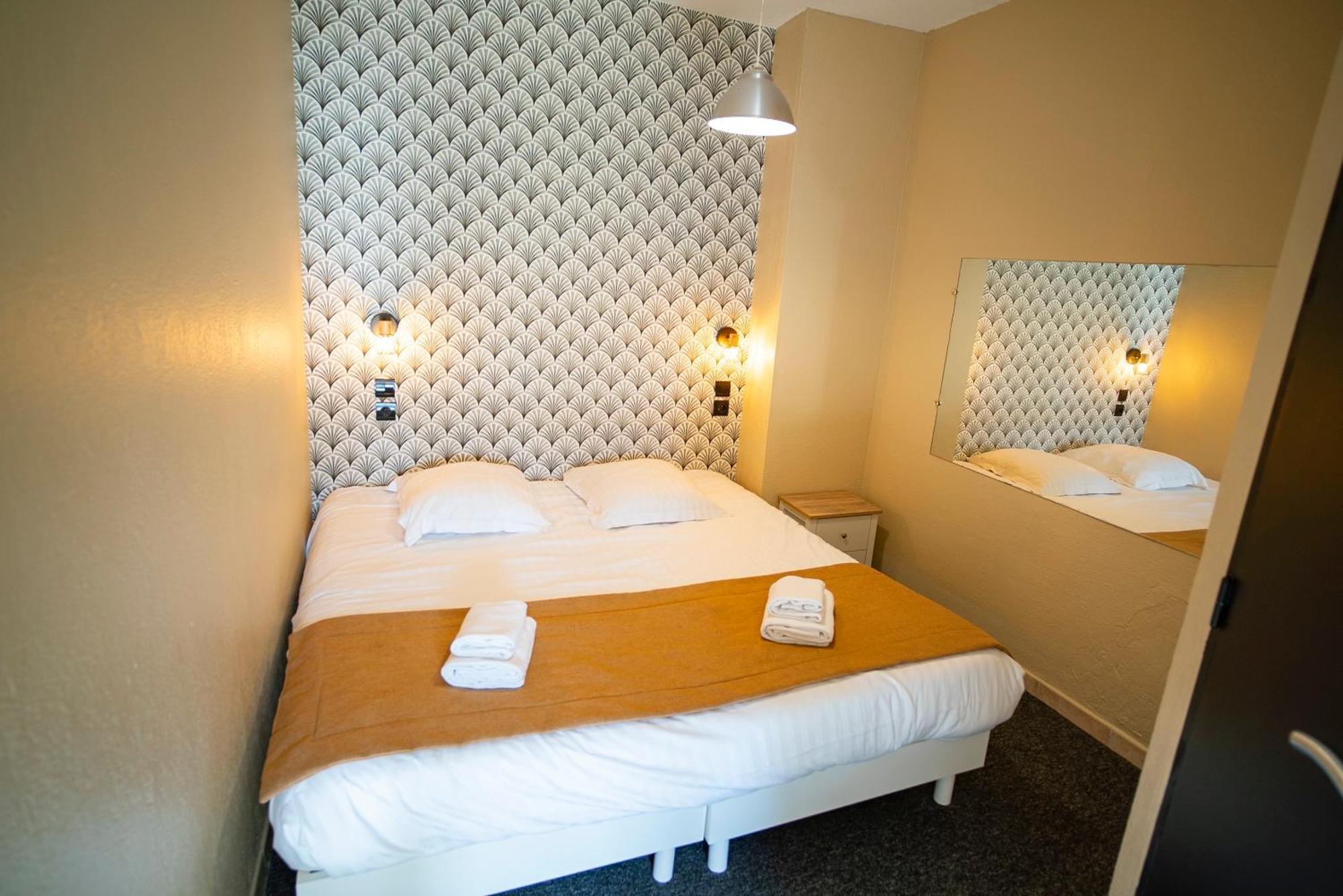 הייר Hotel De La Mer מראה חיצוני תמונה